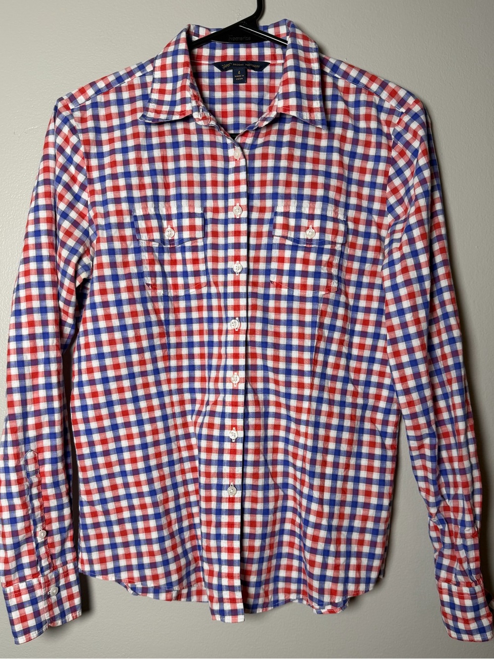 Brooks Brothers 346 Women’s Size 4 Red Blue Plaid Long Sleeve Button Up